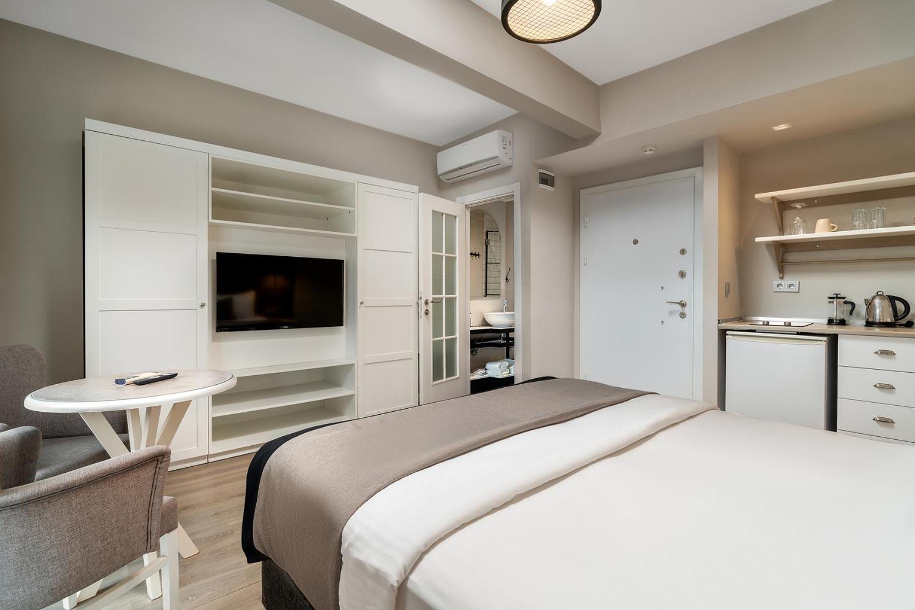 Urban Quarters - Tepebasi Aparthotel Истанбул Екстериор снимка