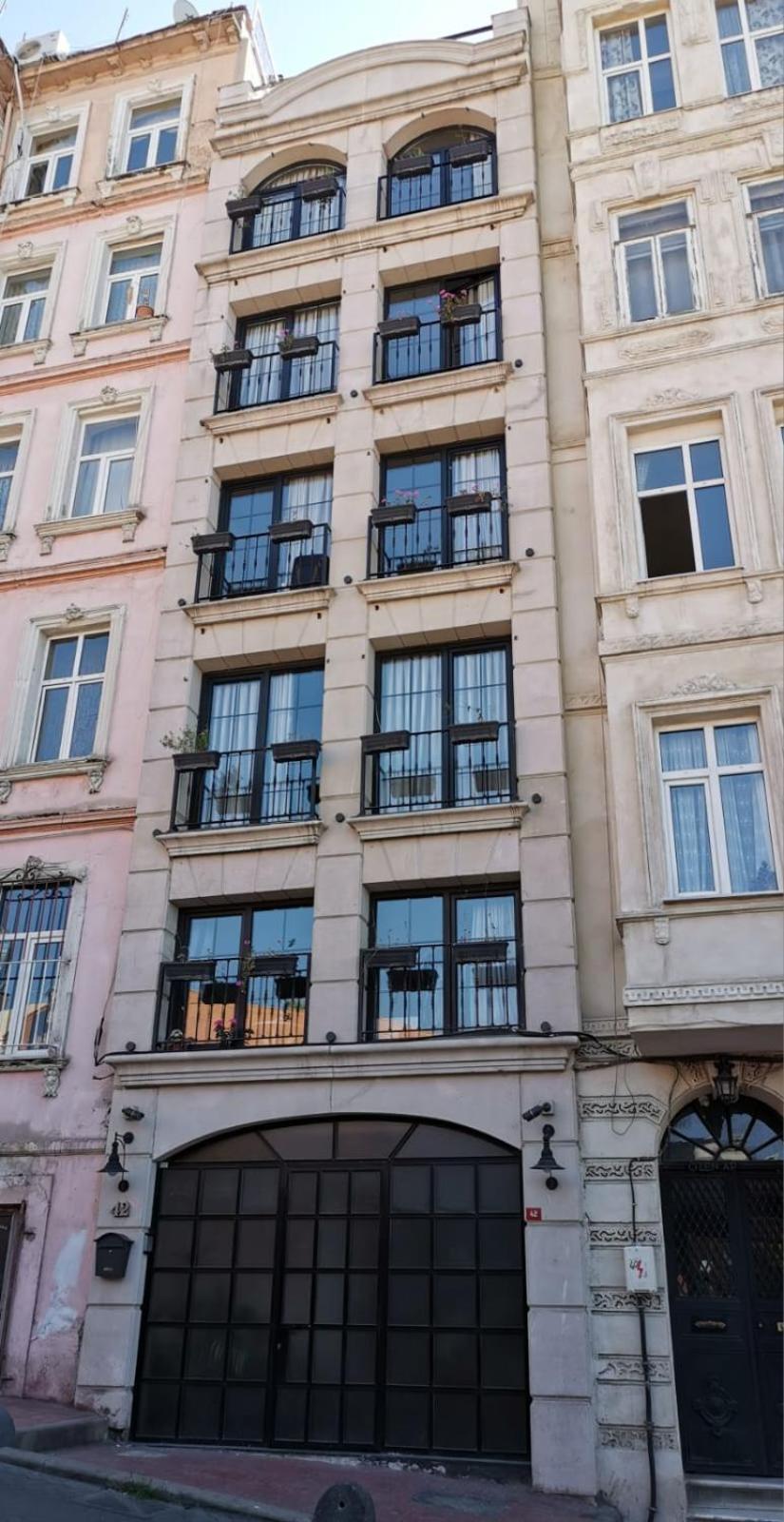 Urban Quarters - Tepebasi Aparthotel Истанбул Екстериор снимка